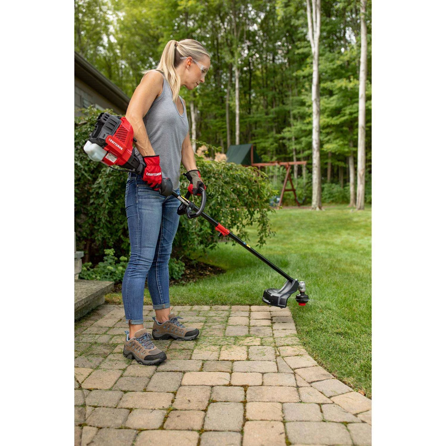 Craftsman CMXGTAMDZ22C 17 In. Gas String Trimmer - Image 8