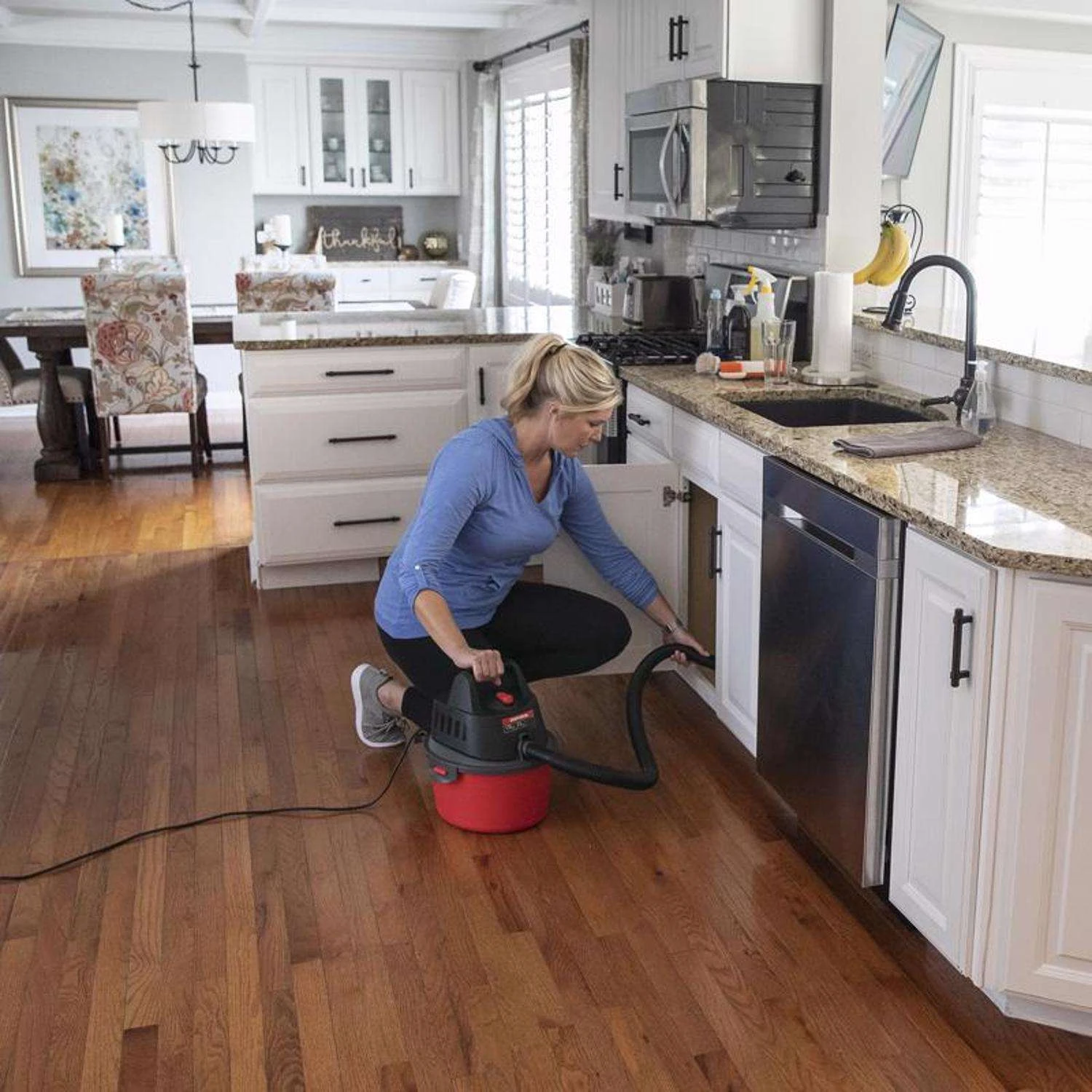 Craftsman 2.5 Gal Corded Wet/Dry Vacuum Tool Only 3 Amps 120 V 1.75 HP - Image 6