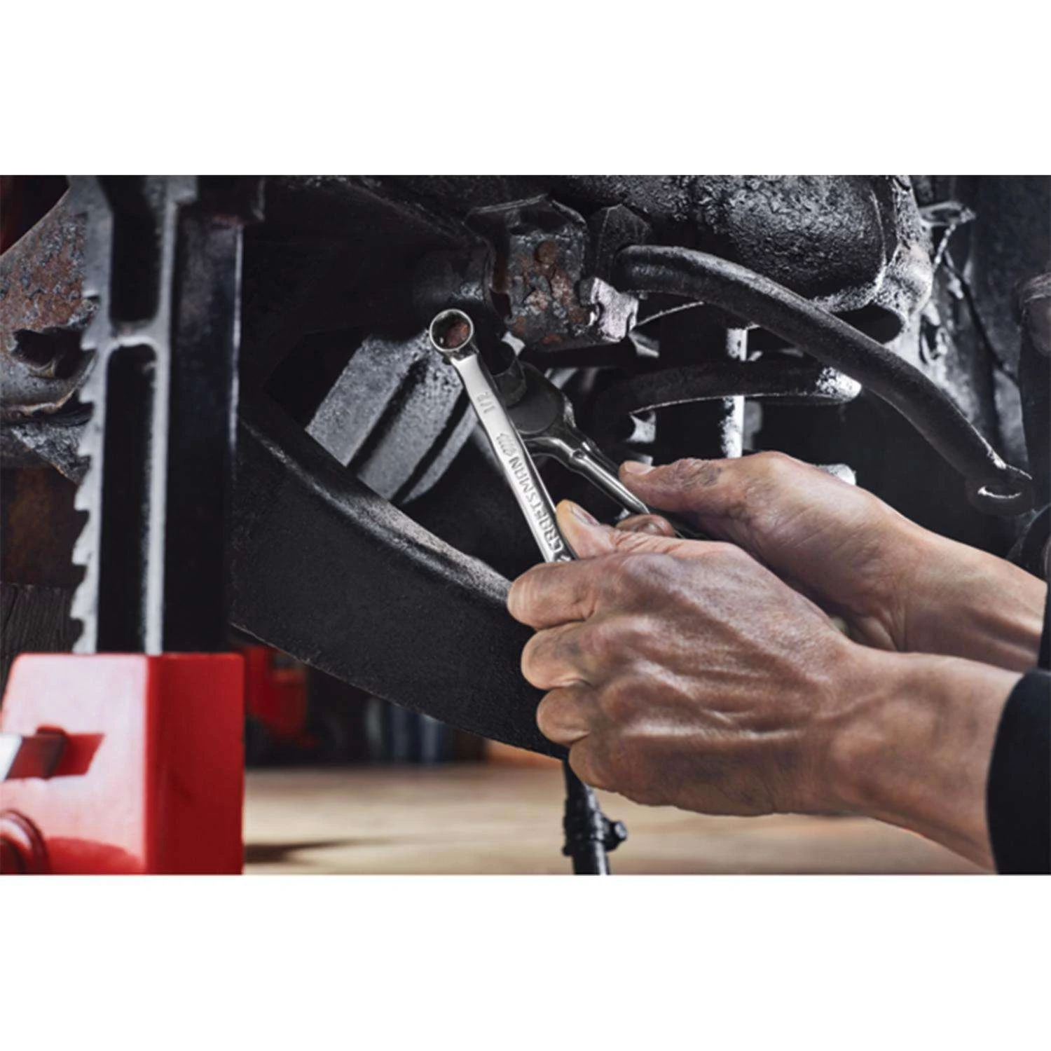 Craftsman OVERDRIVE 1/4 & 3/8 & 1/2 In. Drive Metric/SAE 6 Point Mechanic's Tool Set 284 Pc - Image 9